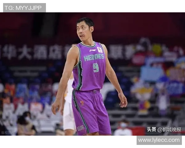 张庆鹏：从篮球场上的拼搏者到人生舞台上的励志典范